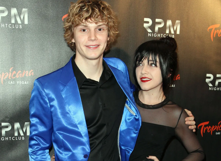 evan peters girlfriend Evan Peters Girlfriend: Relationship History and Current Love Life